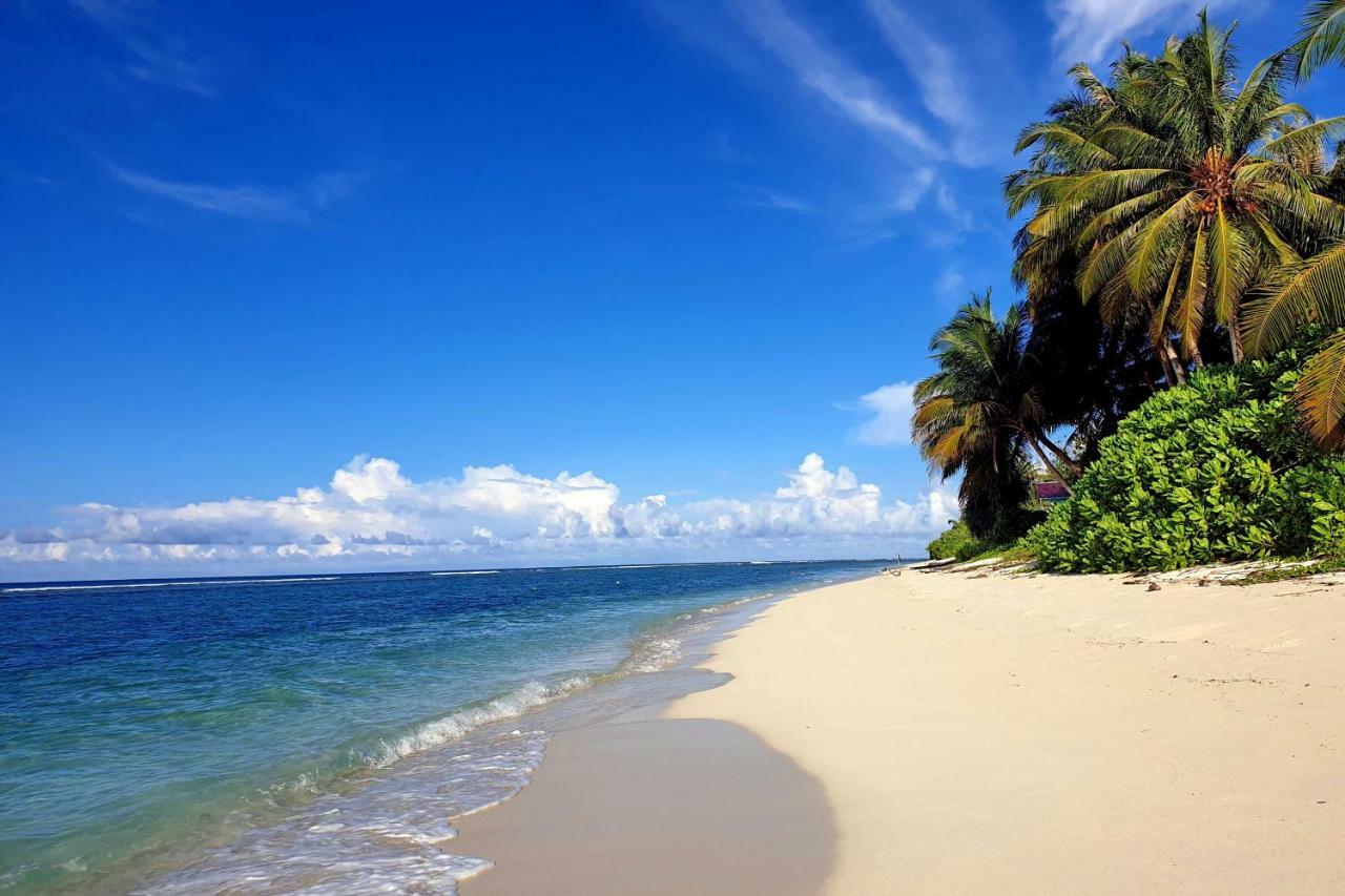 Ira Bungalows Pulau Banyak Alaban Ngoại thất bức ảnh